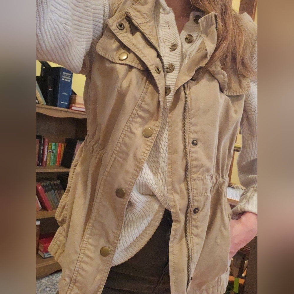 Gap Vest